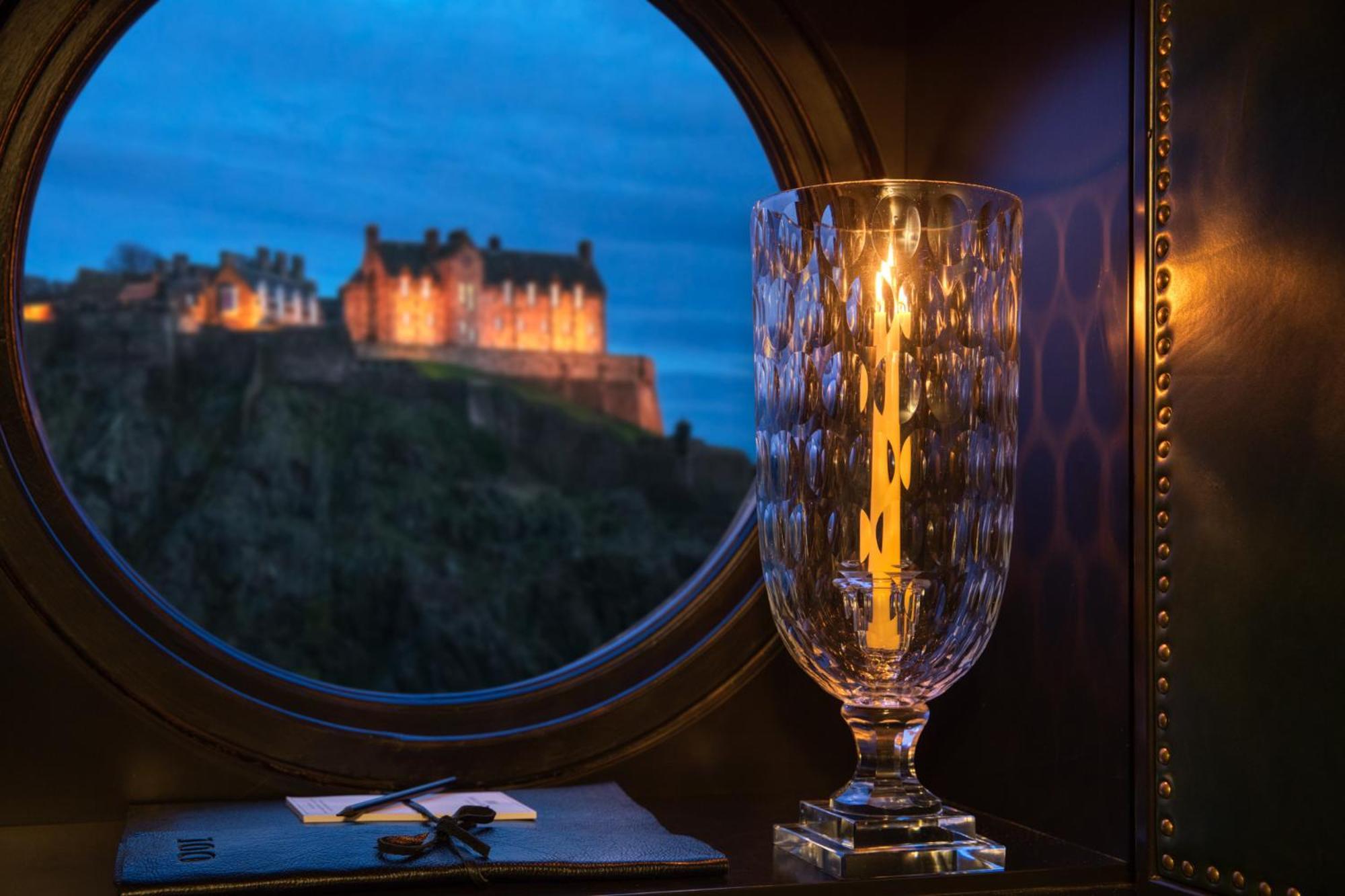 100 Princes Street Hotel Edinburgh Exterior photo