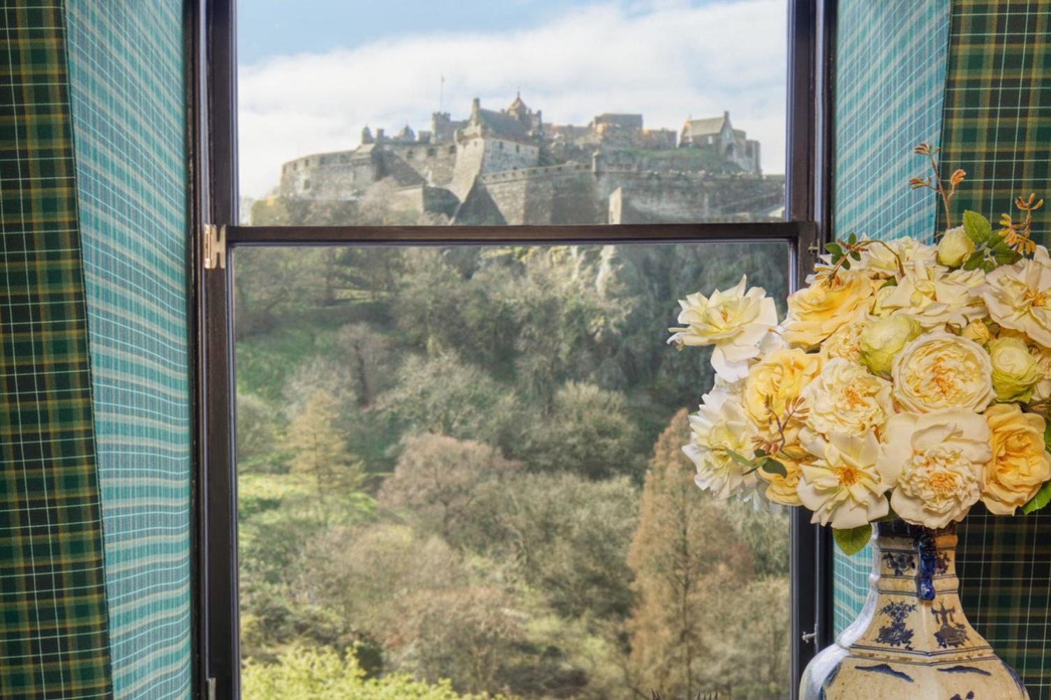 100 Princes Street Hotel Edinburgh Exterior photo